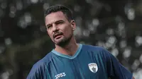 Reuni Dini Para Mantan di Pekan Ke-1 BRI Super League: Pembuktian Carlos Pena dan Kebahagiaan Eks Persib di Laga Dewa United Vs Malut United