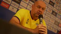 BRI Super League: Persita Sedang On Fire, Bojan Hodak Ingatkan Persib untuk Waspada